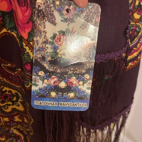 Pavlovo-posadskii platok - Russian traditional wool shawl NWT - Picture 4 of 4